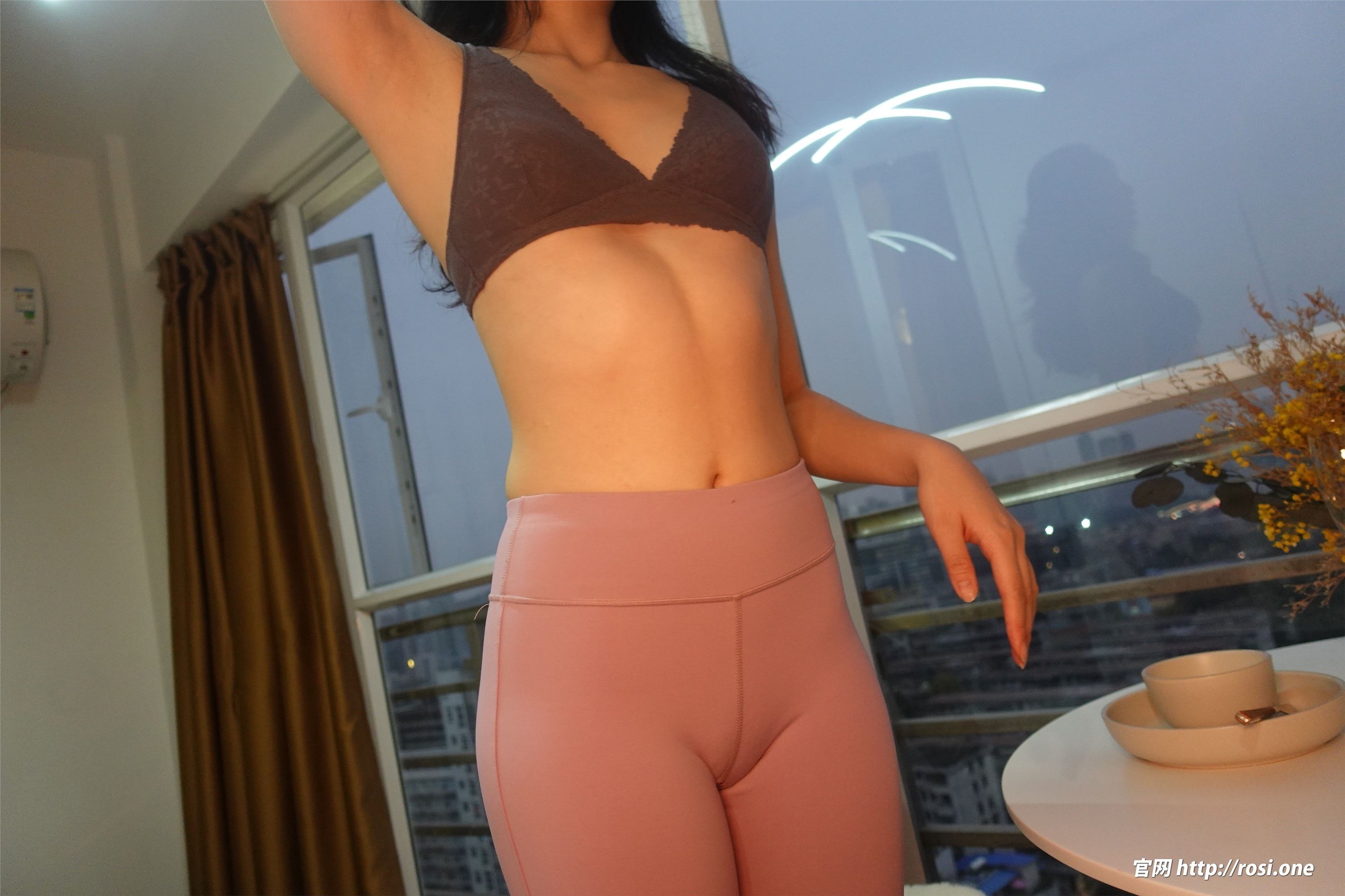 ROSI写真 2022.03.30 NO.3768